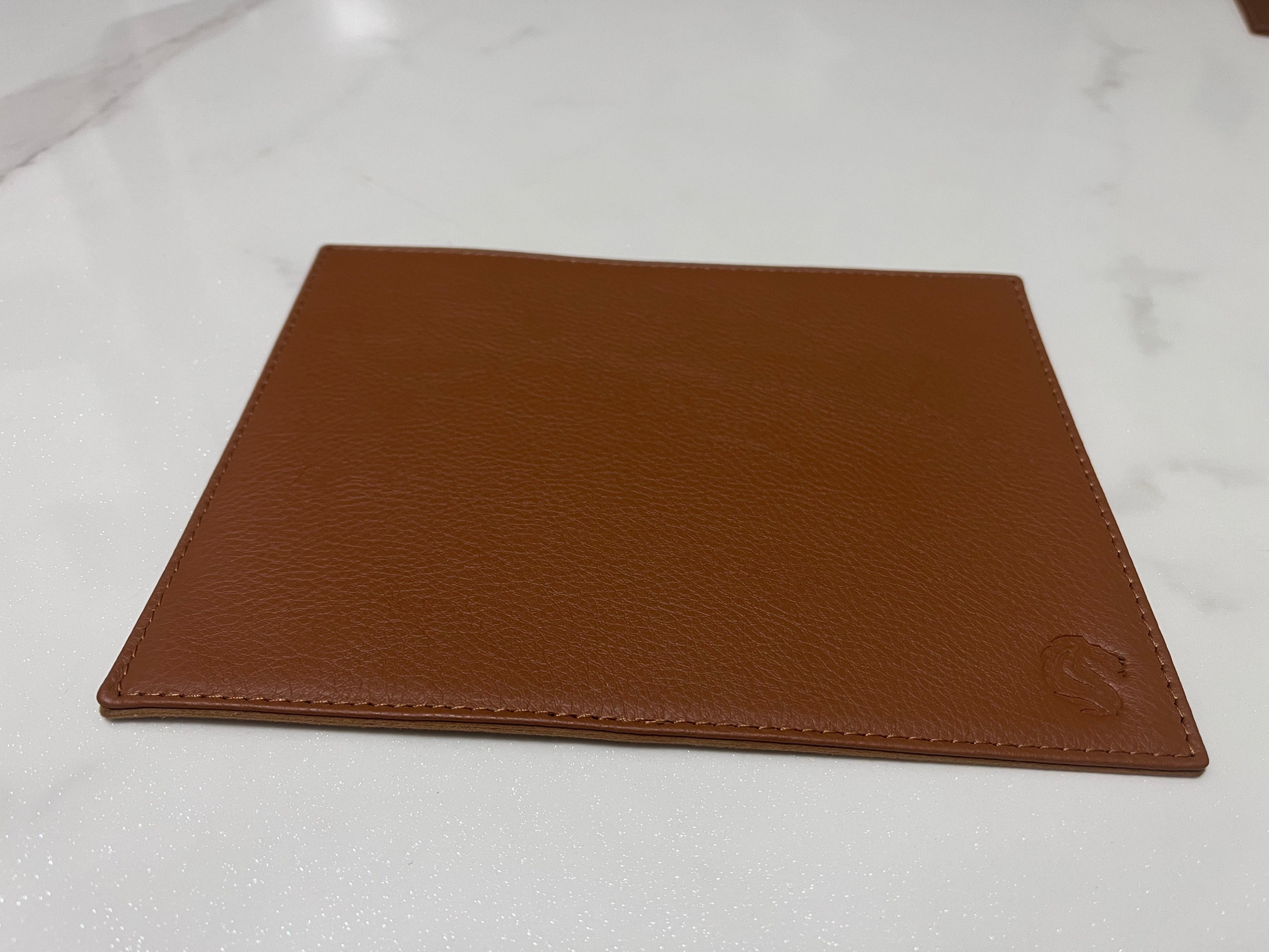 Premium Leather Mouse Pad – Minimal Desk Essential