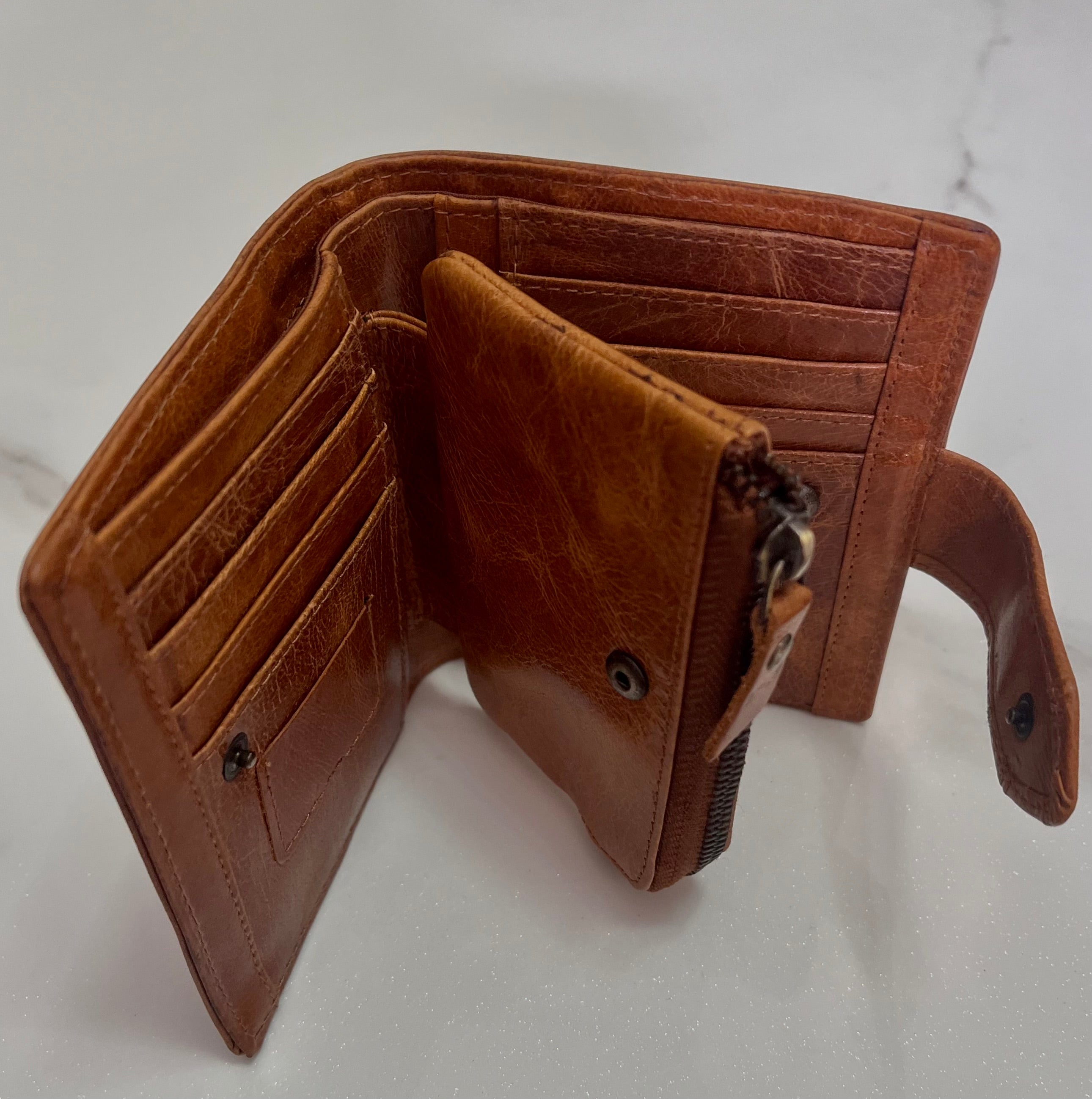 Crunch Leather Notecase – Handcrafted Premium Notebook Cover